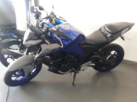 YAMAHA MT-03 300 ABS, Foto 3