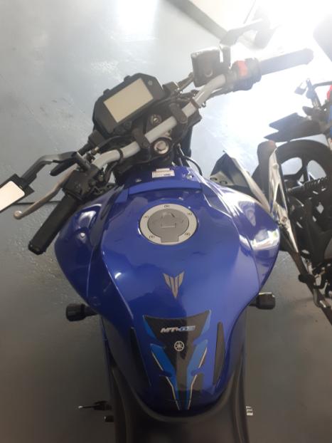 YAMAHA MT-03 300 ABS, Foto 5