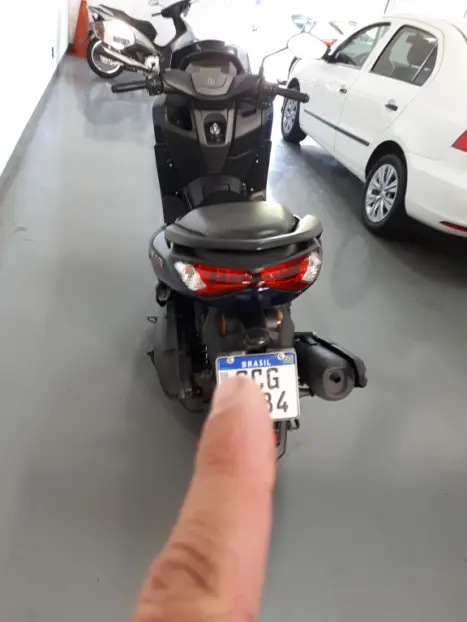 YAMAHA NMax 160 ABS, Foto 3