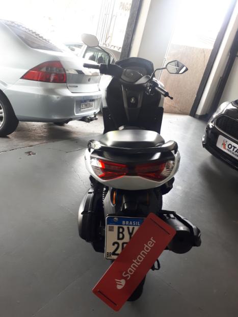 YAMAHA NMax 160 ABS, Foto 3
