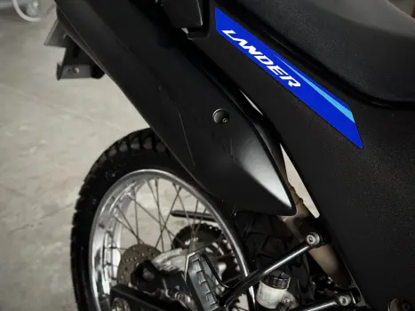 YAMAHA XTZ 250 LANDER, Foto 11