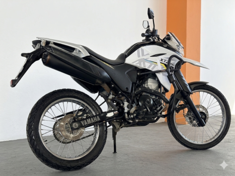 YAMAHA XTZ 250 LANDER, Foto 3
