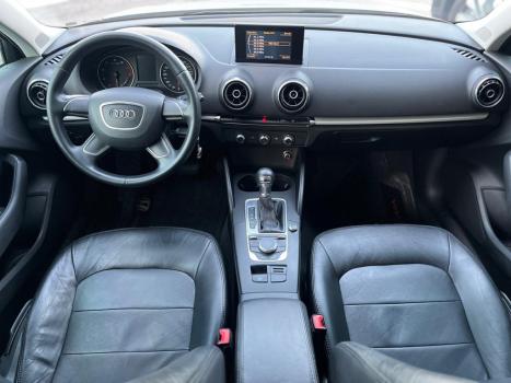 AUDI A3 Sedan 1.4 16V 4P TFSI S-TRONIC AUTOMTICO, Foto 12