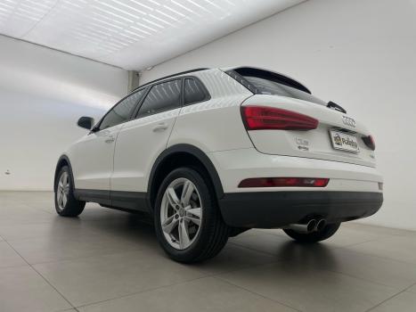AUDI Q3 1.4 4P FLEX TFSI AMBIENTE S-TRONIC AUTOMTICO, Foto 4
