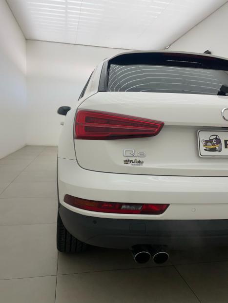 AUDI Q3 1.4 4P FLEX TFSI AMBIENTE S-TRONIC AUTOMTICO, Foto 6