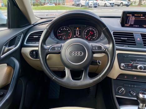 AUDI Q3 2.0 4P TFSI AMBIENTE QUATTRO S-TRONIC AUTOMTICO, Foto 7