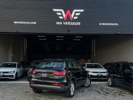 AUDI Q3 2.0 4P TFSI AMBIENTE QUATTRO S-TRONIC AUTOMTICO, Foto 3