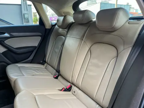 AUDI Q3 2.0 4P TFSI AMBIENTE QUATTRO S-TRONIC AUTOMTICO, Foto 12