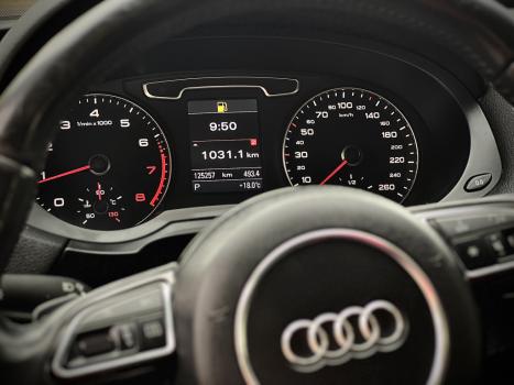 AUDI Q3 2.0 4P TFSI AMBIENTE QUATTRO S-TRONIC AUTOMTICO, Foto 12