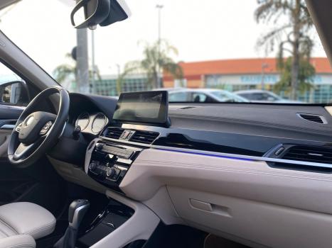 BMW X1 2.0 16V 4P S DRIVE 20I AUTOMTICO, Foto 9