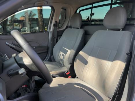CHEVROLET Montana 1.4 FLEX LS, Foto 3