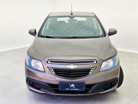 CHEVROLET Onix Hatch 1.4 4P FLEX LT, Foto 4