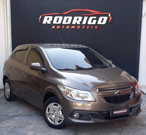 CHEVROLET Onix Hatch 1.0 4P FLEX LT, Foto 1