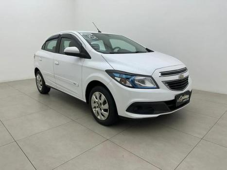 CHEVROLET Onix Hatch 1.4 4P FLEX LT, Foto 1