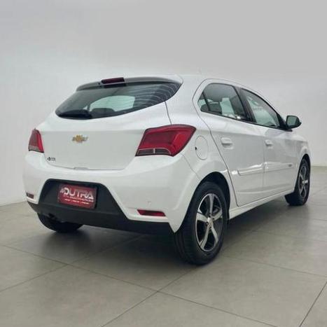 CHEVROLET Onix Hatch 1.4 4P FLEX LTZ, Foto 5