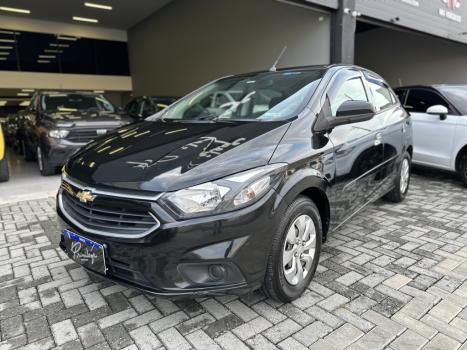 CHEVROLET Onix Hatch 1.4 4P FLEX LT, Foto 2