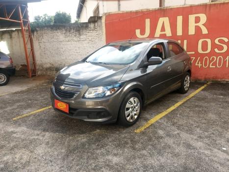 CHEVROLET Onix Hatch 1.4 4P FLEX LT, Foto 3