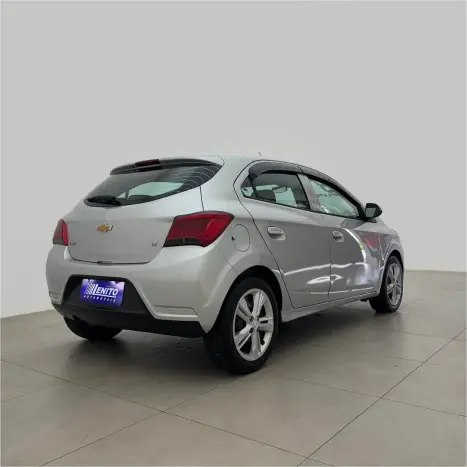 CHEVROLET Onix Hatch 1.0 4P FLEX LT, Foto 6