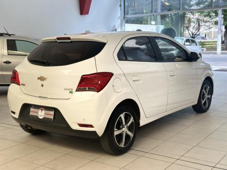 CHEVROLET Onix Hatch 1.4 4P FLEX LTZ, Foto 5