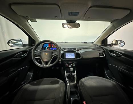 CHEVROLET Onix Hatch 1.4 4P FLEX LT, Foto 5