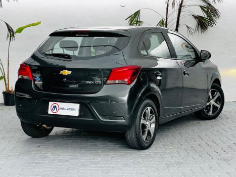 CHEVROLET Onix Hatch 1.4 4P FLEX LTZ AUTOMTICO, Foto 5