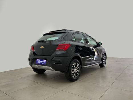 CHEVROLET Onix Hatch 1.4 4P FLEX ACTIV AUTOMTICO, Foto 4
