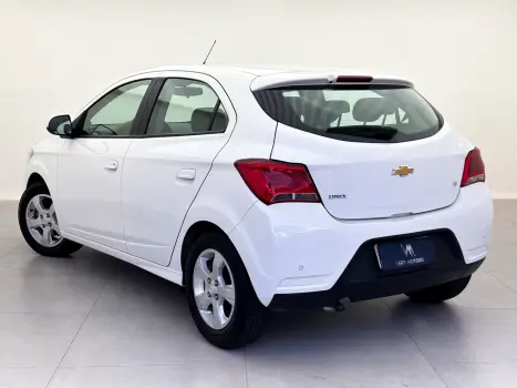CHEVROLET Onix Hatch 1.4 4P FLEX LT AUTOMTICO, Foto 4