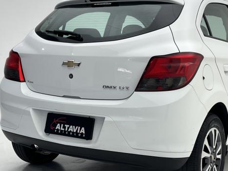 CHEVROLET Onix Hatch 1.4 4P FLEX LTZ AUTOMTICO, Foto 9