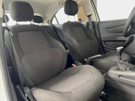 CHEVROLET Onix Hatch 1.4 4P FLEX LTZ, Foto 10