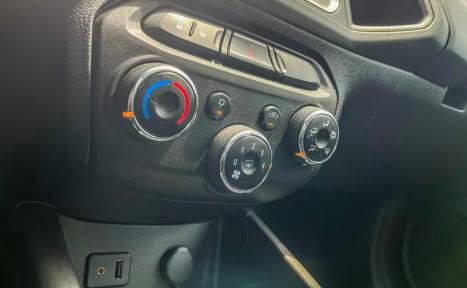 CHEVROLET Onix Hatch 1.0 4P FLEX LT, Foto 5