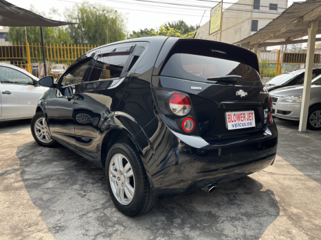 CHEVROLET Sonic Hatch 1.6 16V 4P LT FLEX, Foto 8