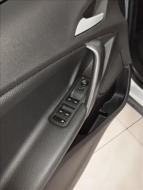 CHEVROLET Tracker 1.0 4P FLEX TURBO AUTOMTICO, Foto 9