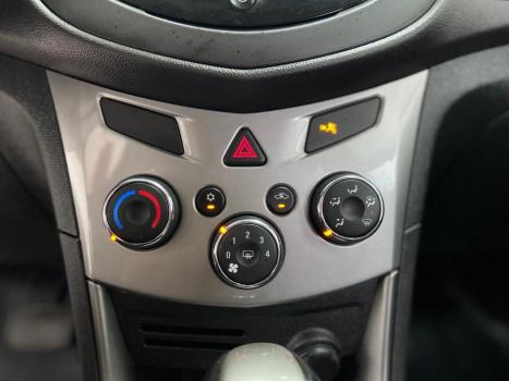 CHEVROLET Tracker 1.8 16V 4P FLEX LTZ AUTOMTICO, Foto 9