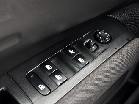 CITROEN C4 Cactus 1.6 16V 4P FLEX SHINE PACK THP TURBO AUTOMTICO, Foto 9