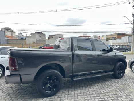 DODGE Ram 5.7 V8 32V 4P HEMI LARAMIE NIGHT EDITION 4X4 AUTOMTICO, Foto 7