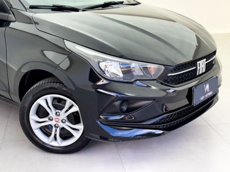 FIAT Cronos 1.3 4P FLEX, Foto 2