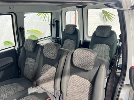 FIAT Doblo 1.8 16V 4P FLEX ESSENCE 7 LUGARES, Foto 16
