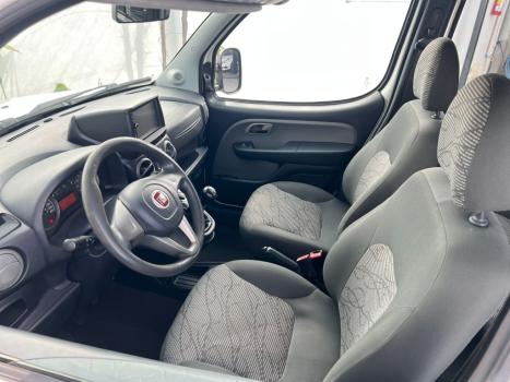 FIAT Doblo 1.8 16V 4P FLEX ESSENCE 7 LUGARES, Foto 19