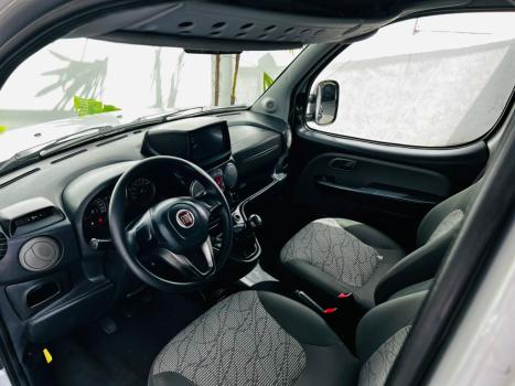 FIAT Doblo 1.8 16V 4P FLEX ESSENCE 7 LUGARES, Foto 15