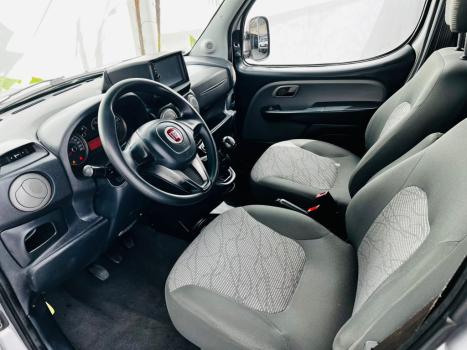 FIAT Doblo 1.8 16V 4P FLEX ESSENCE 7 LUGARES, Foto 19