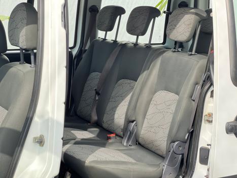 FIAT Doblo 1.8 16V 4P FLEX ESSENCE 7 LUGARES, Foto 17