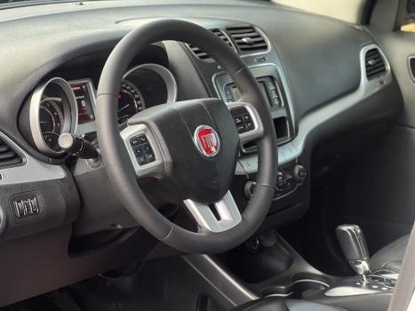 FIAT Freemont 2.4 16V 4P PRECISION AUTOMTICO 7 LUGARES, Foto 2