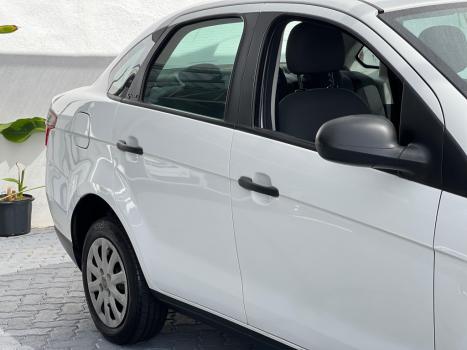 FIAT Grand Siena 1.4 4P EVO TETRAFUEL, Foto 6
