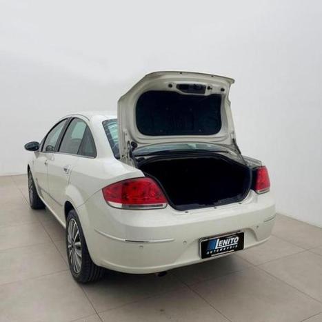 FIAT Linea 1.8 16V 4P FLEX ESSENCE DUALOGIC AUTOMATIZADO, Foto 4