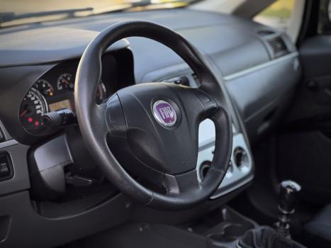 FIAT Punto 1.4 4P ELX FLEX, Foto 2