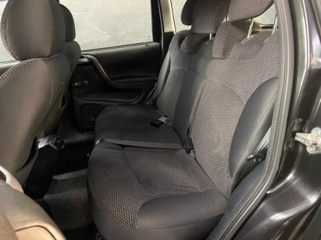FIAT Stilo 1.8 16V 4P CONNECT, Foto 11