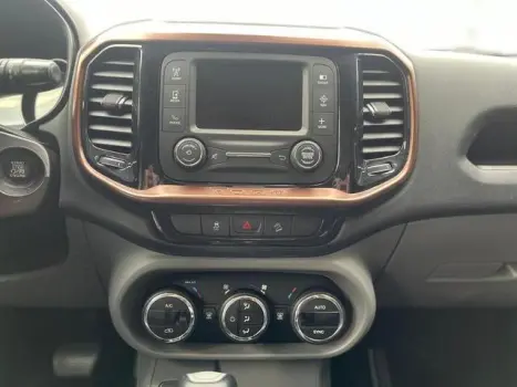 FIAT Toro 1.3 16V 4P FLEX 270 TURBO VOLCANO AUTOMTICO, Foto 19