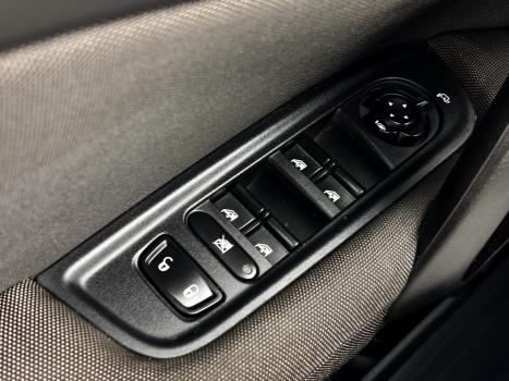 FIAT Toro 1.8 16V 4P FLEX FREEDOM AUTOMTICO, Foto 11