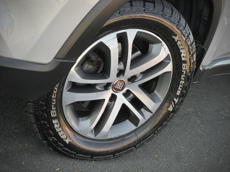 FIAT Toro 2.0 16V 4P VOLCANO 4WD TURBO DIESEL AUTOMTICO, Foto 9