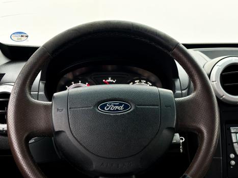 FORD Ecosport 1.6 4P XLT, Foto 10